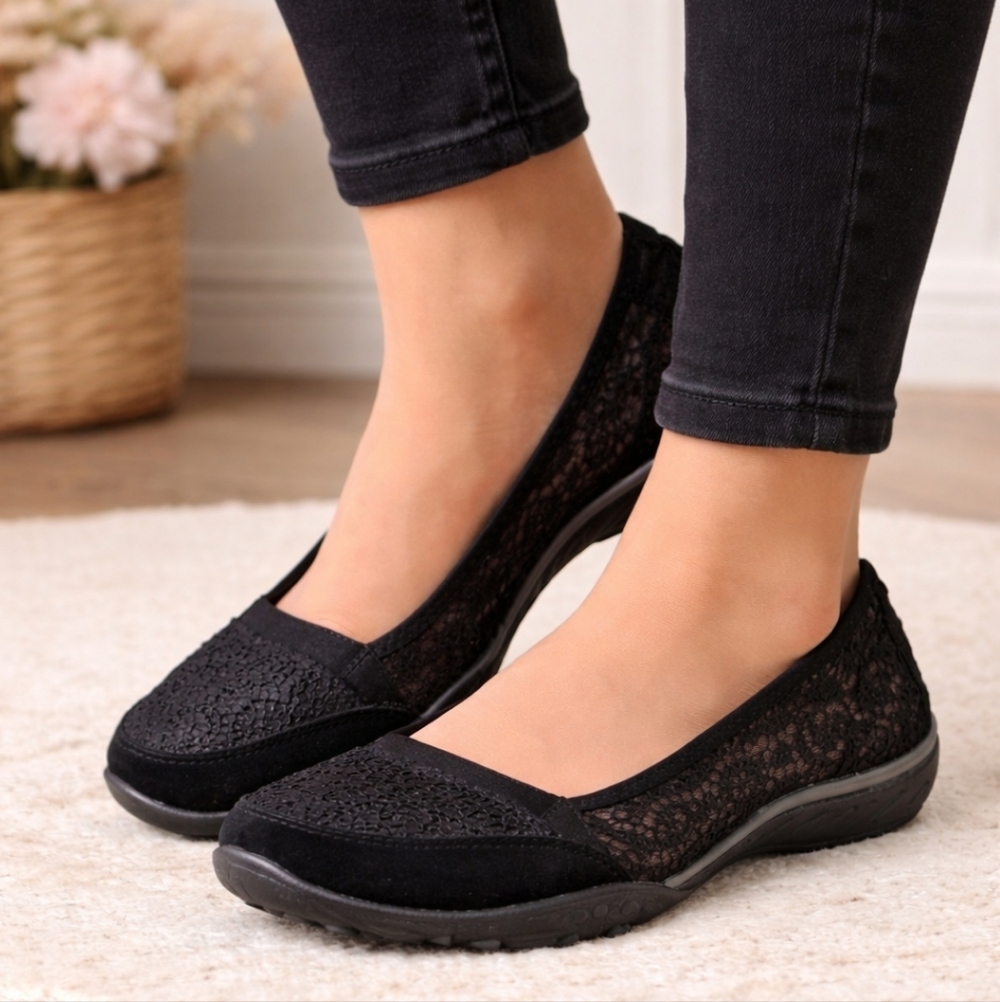 Skechers NEW Pretty Factor Feminine Lace Relaxed Fit Comfort Ballet Flats 6.5M